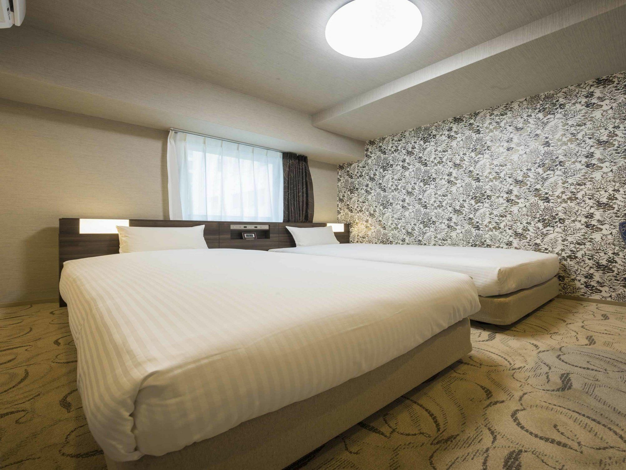 Hotel Wbf Shinsaibashi Ósaka Exteriér fotografie